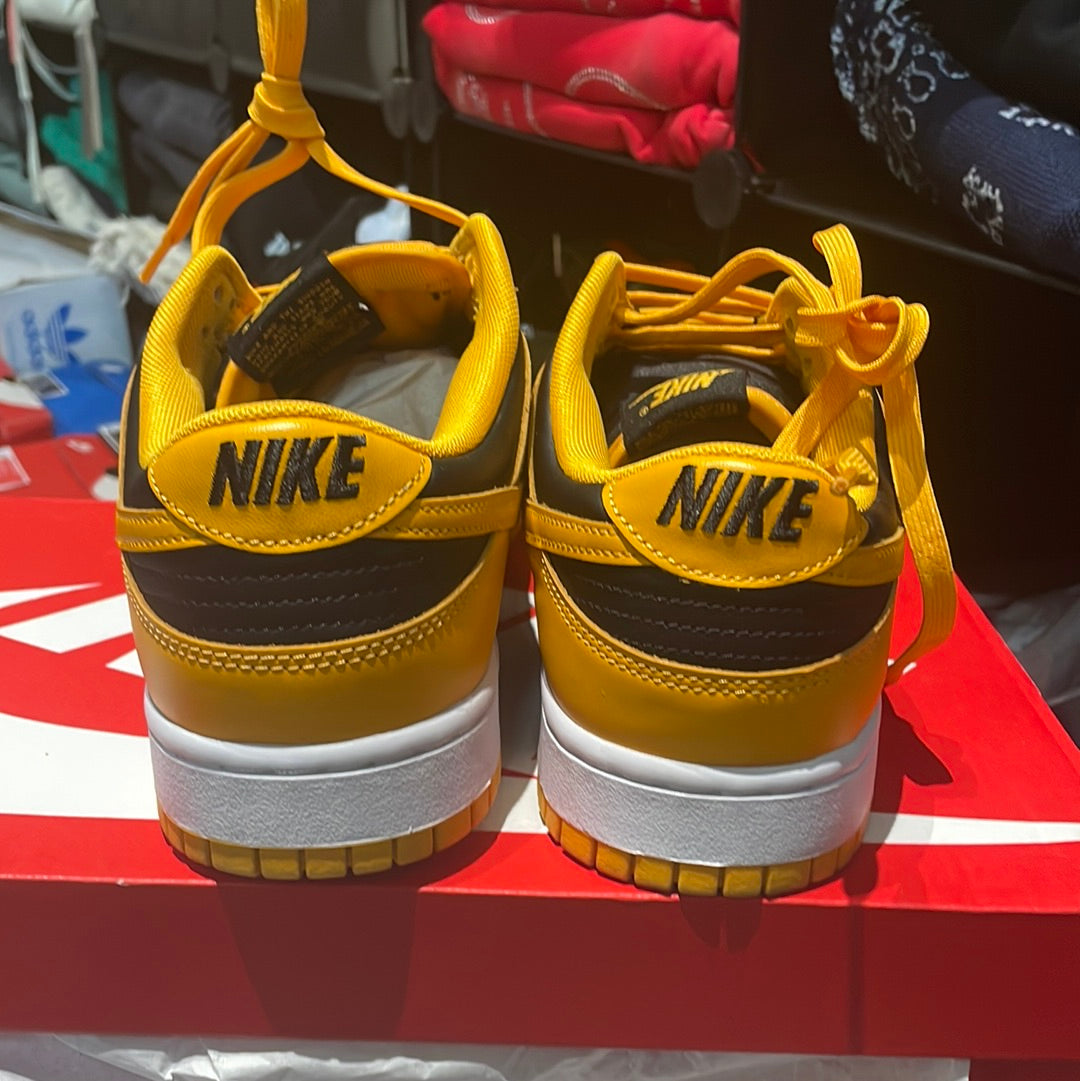 NIKE DUNK LOW GOLDENROD PRE OWNED