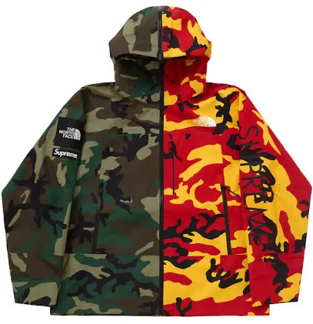 SUPREME NORTH FACE SPLIT TAPED SEAM SHELL JACKET