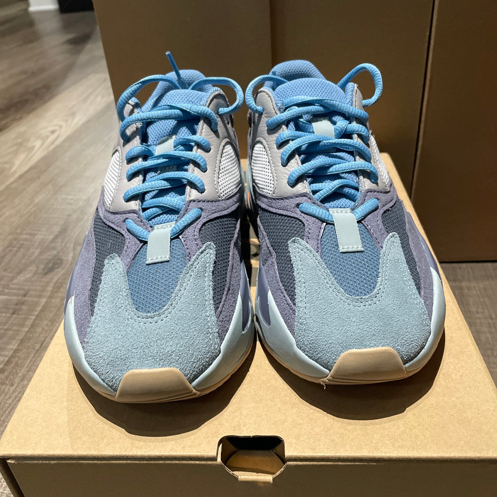 ADIDAS YEEZY 700 CARBON BLUE PRE-OWNED