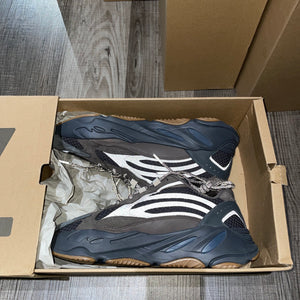 ADIDAS YEEZY BOOST 700 GEODE PRE-OWNED
