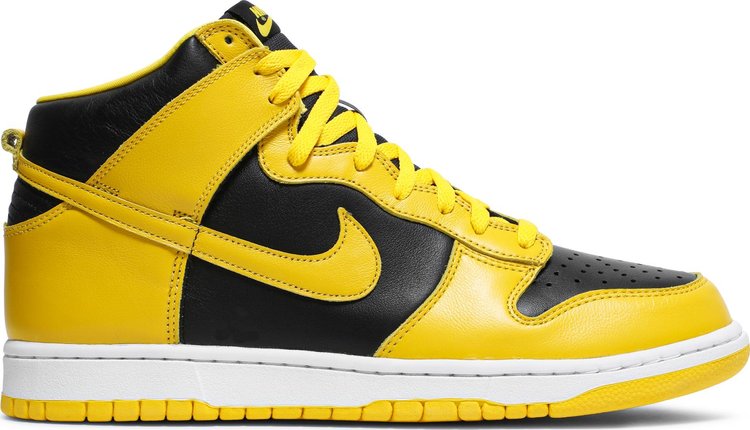 NIKE DUNK HIGH SP “IOWA”